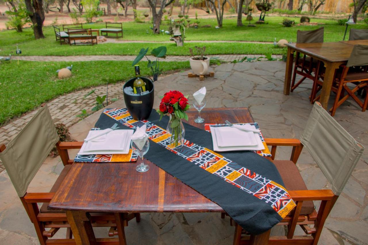 Villa Pioneer Camp Lusaka Esterno foto